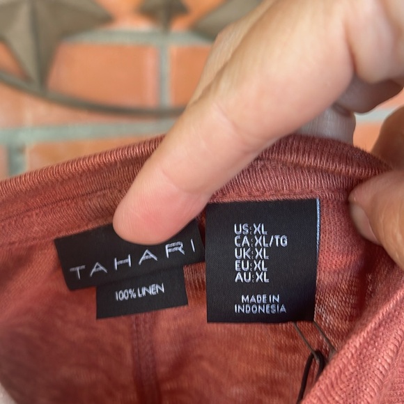 NWT Women’s XL T-shirt - Picture 3 of 7